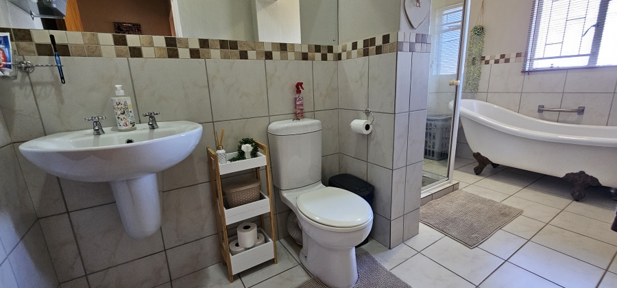 3 Bedroom Property for Sale in Swellendam Western Cape